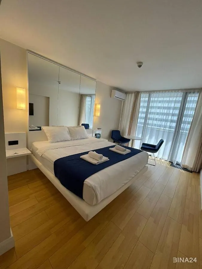 Orbi Shades Of Blue Apartment Batumi